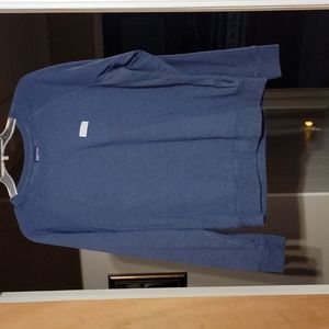 Patagonia size large blue sweatshirt